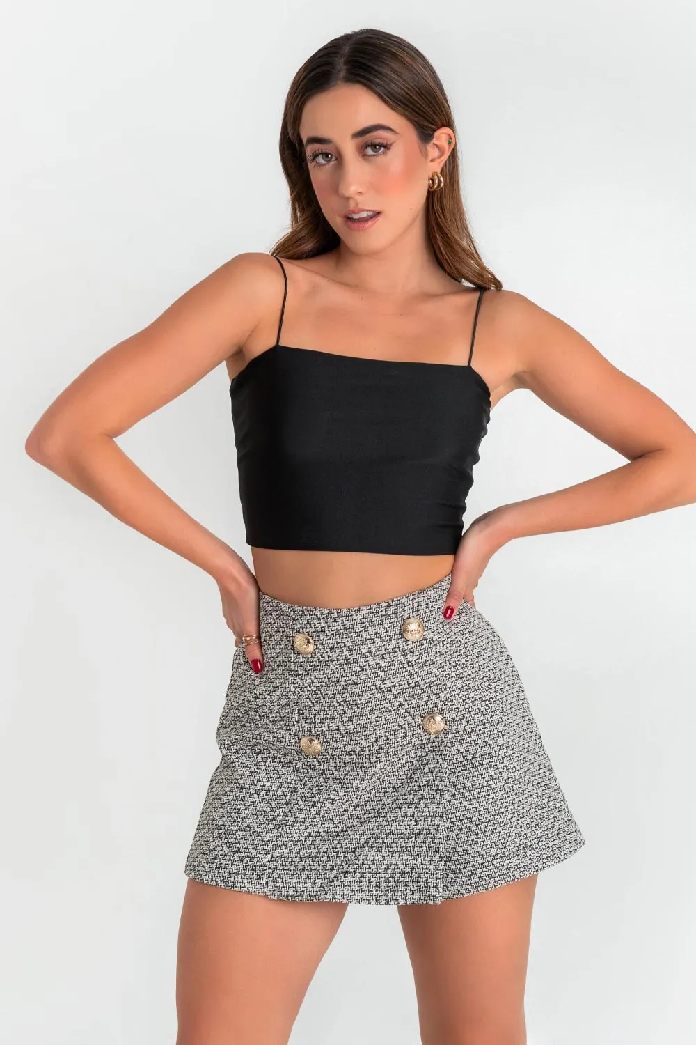 Falda short de bouclé con botones contraste