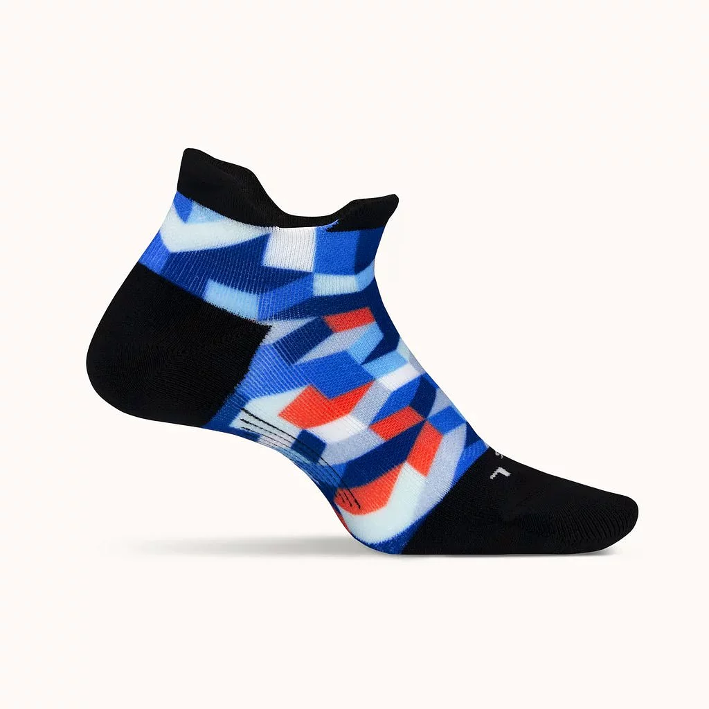 Feetures Elite Light Cushion No Show Tab Socks - Geo Print Blue