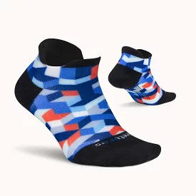 Feetures Elite Light Cushion No Show Tab Socks - Geo Print Blue