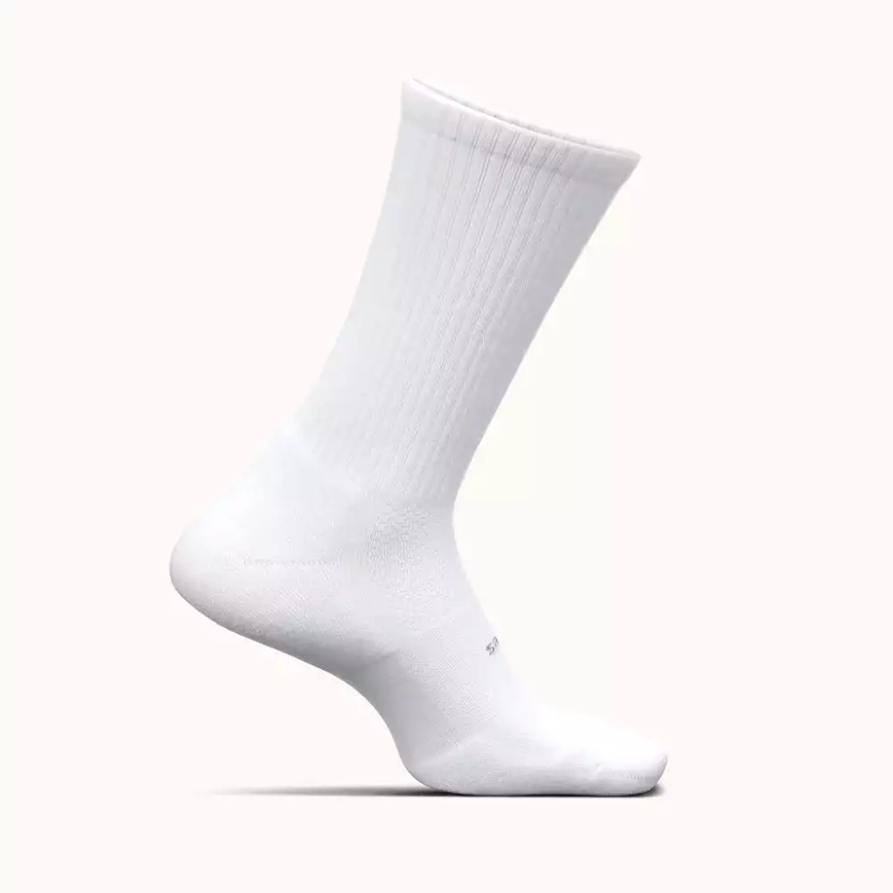 Feetures High Performance Max Cushion Crew Socks - White