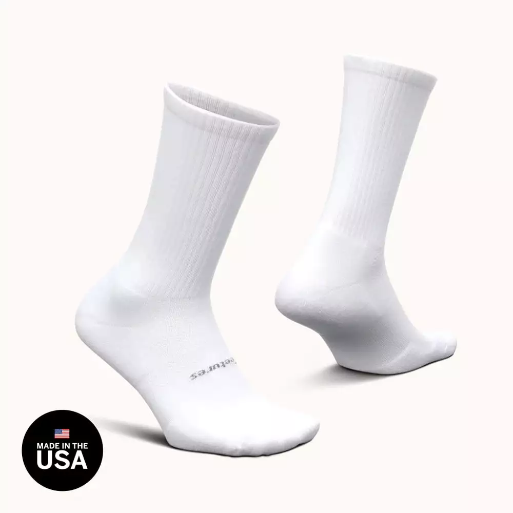 Feetures High Performance Max Cushion Crew Socks - White