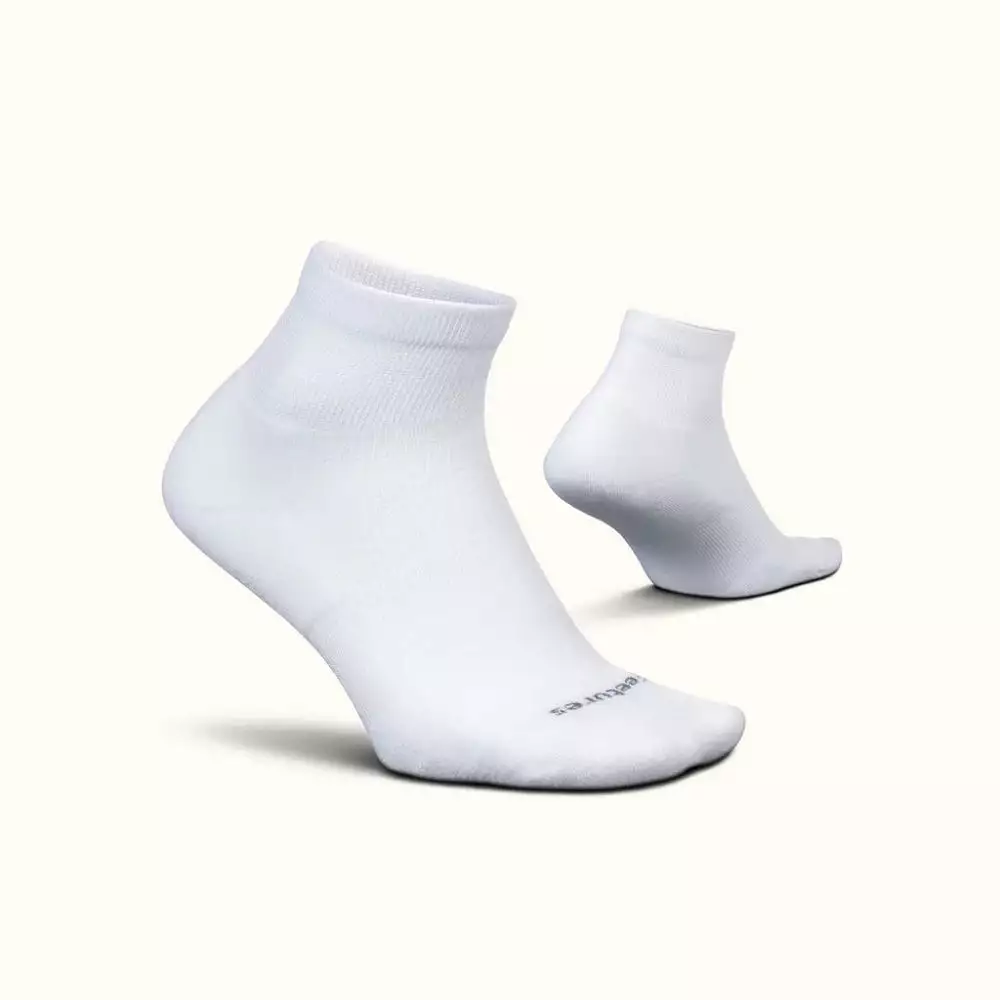 Feetures Therapeutic Max Cushion Quarter Socks - White