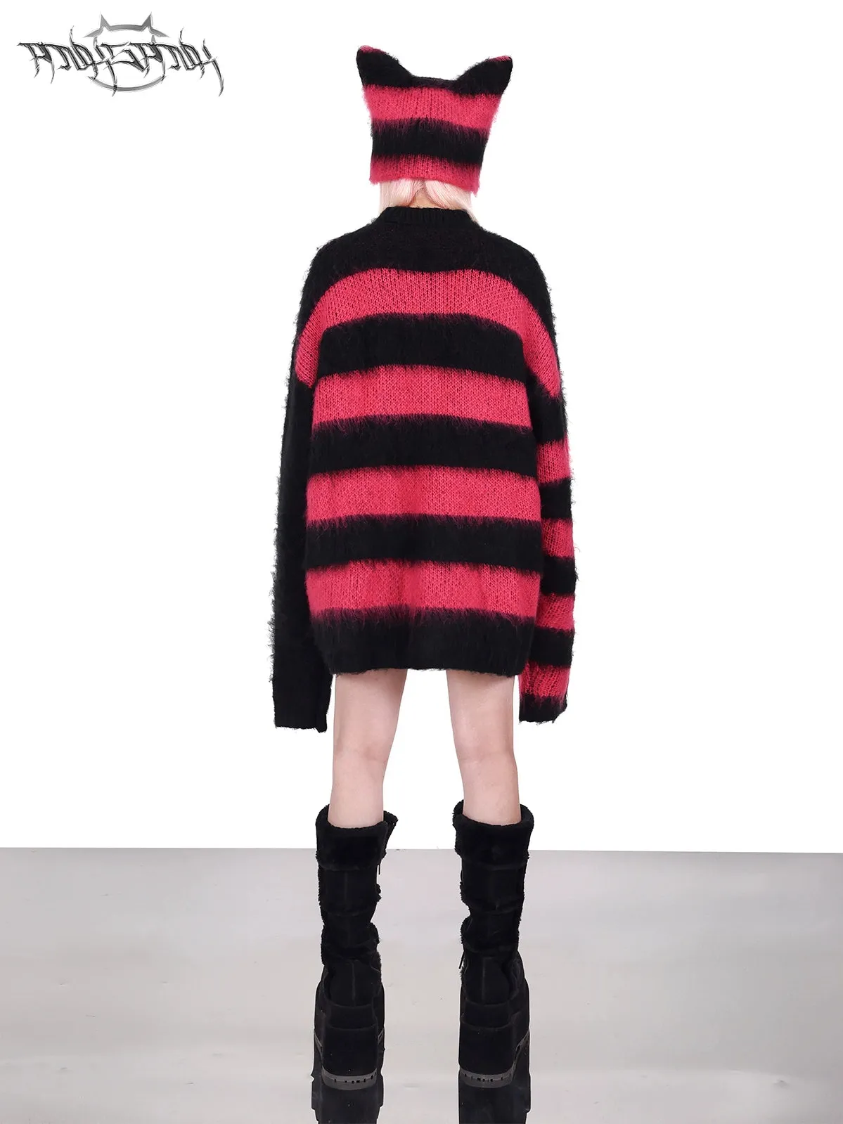 Impact Border Rock Punk Loose Sweater