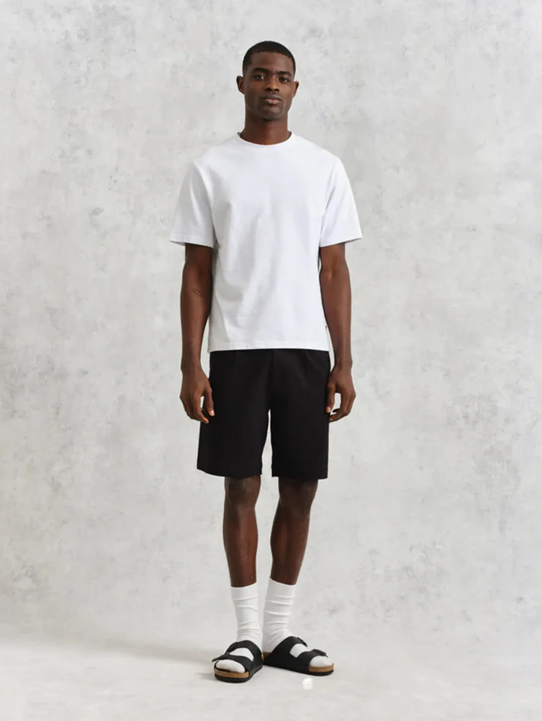 Linton Seersucker Short - Black