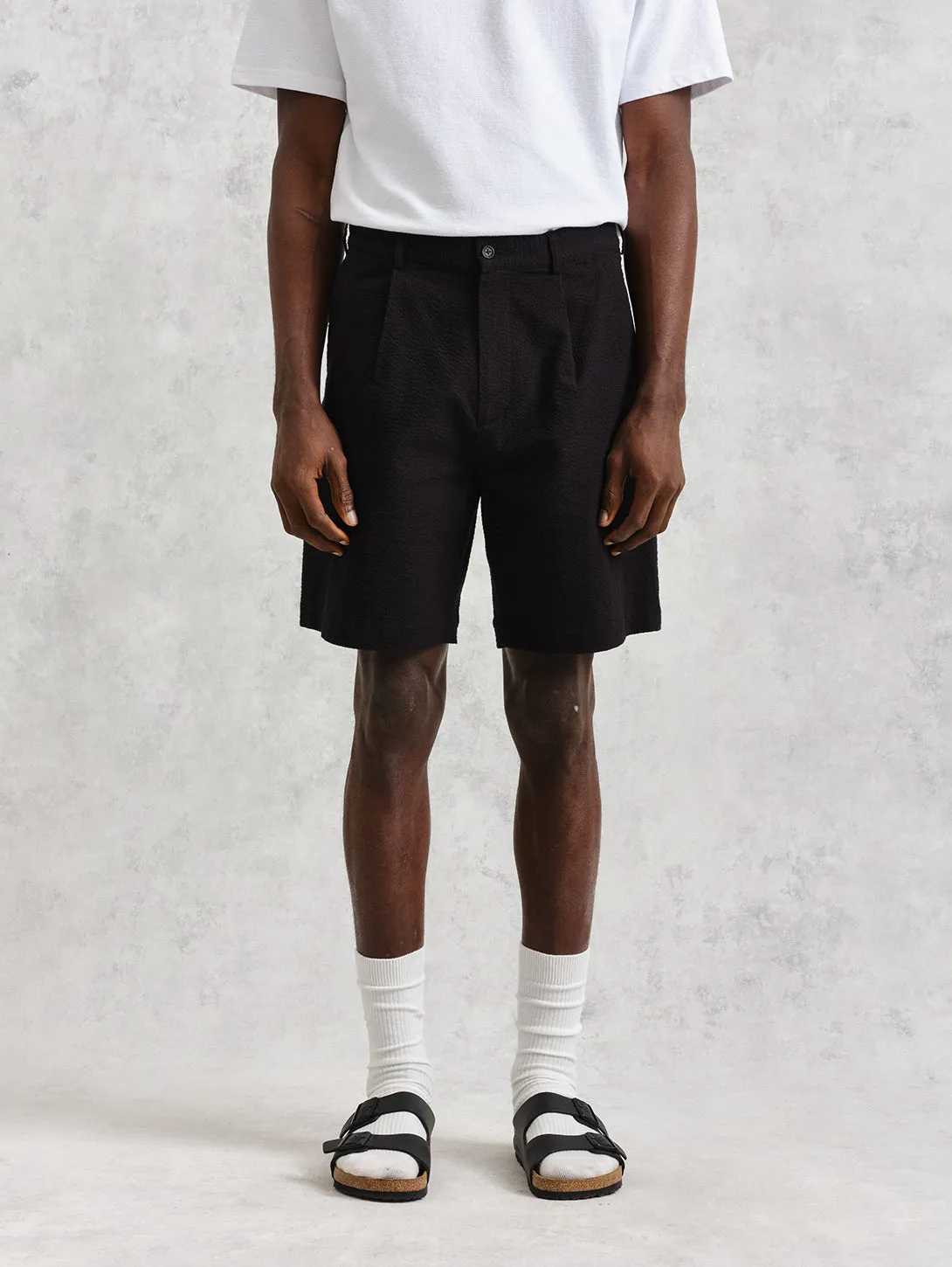 Linton Seersucker Short - Black