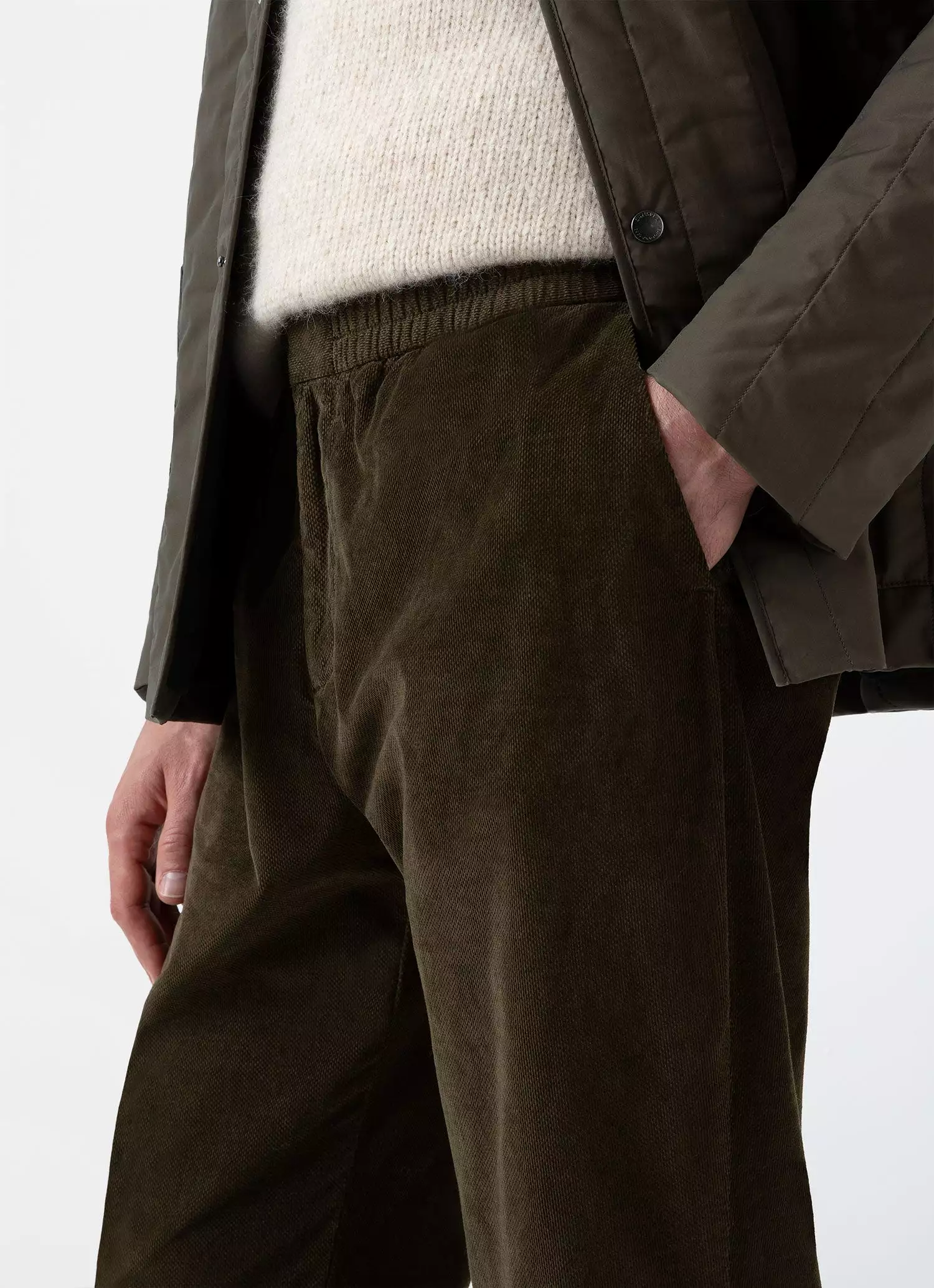 Men's Cellular Cord Drawstring Trouser in Dark Olive