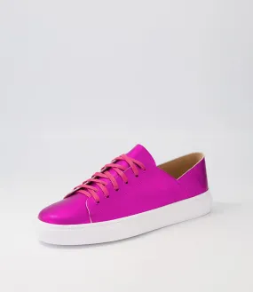 MOLLINI Oskher Fuchsia Metallic Leather Sneakers