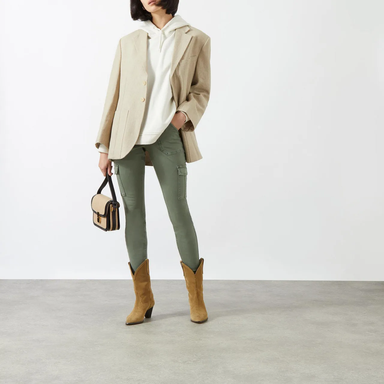 SPANX BESTSELLER Cargo Leggings - Soft Sage