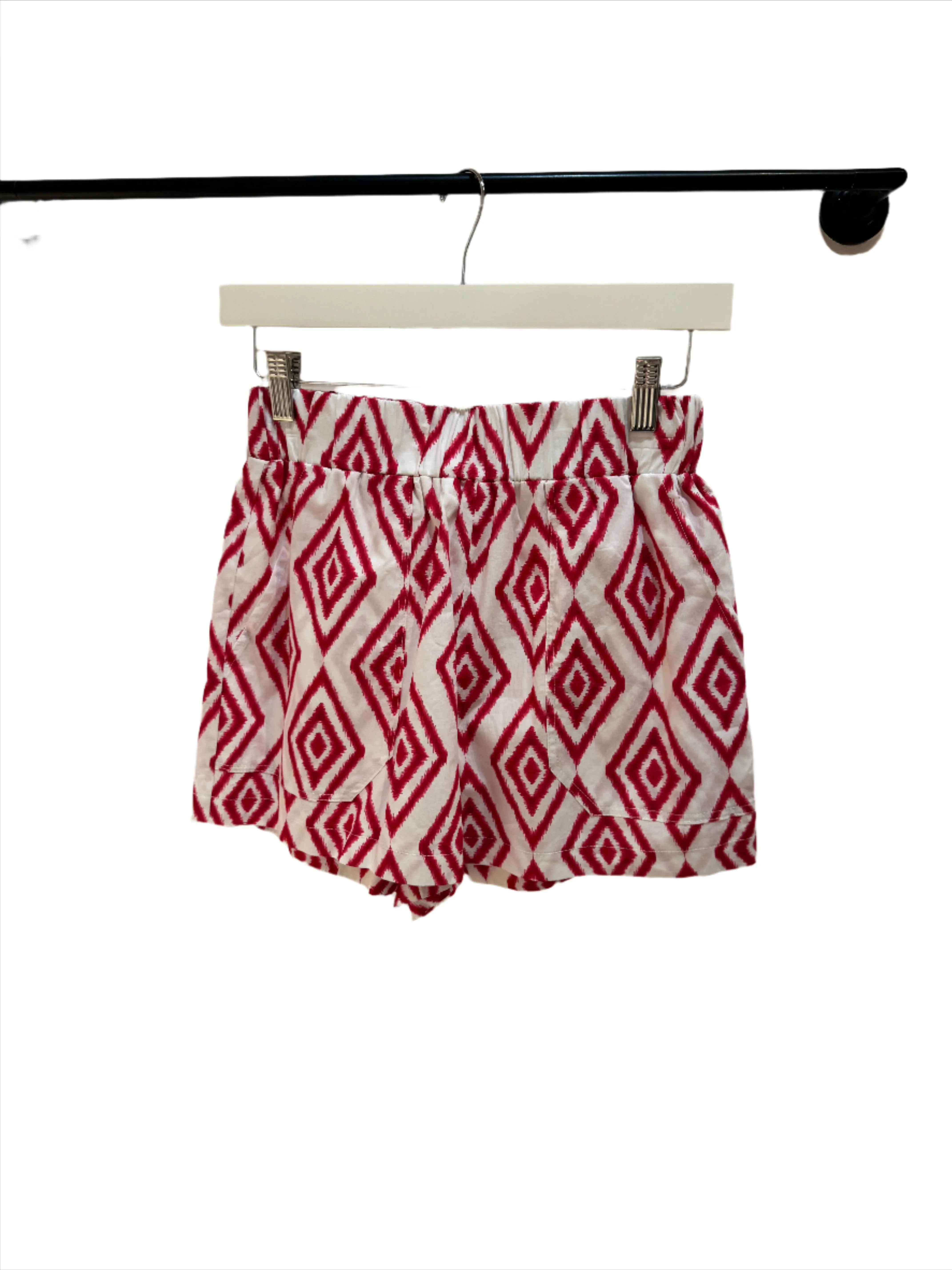 Willa Story Geometric Short