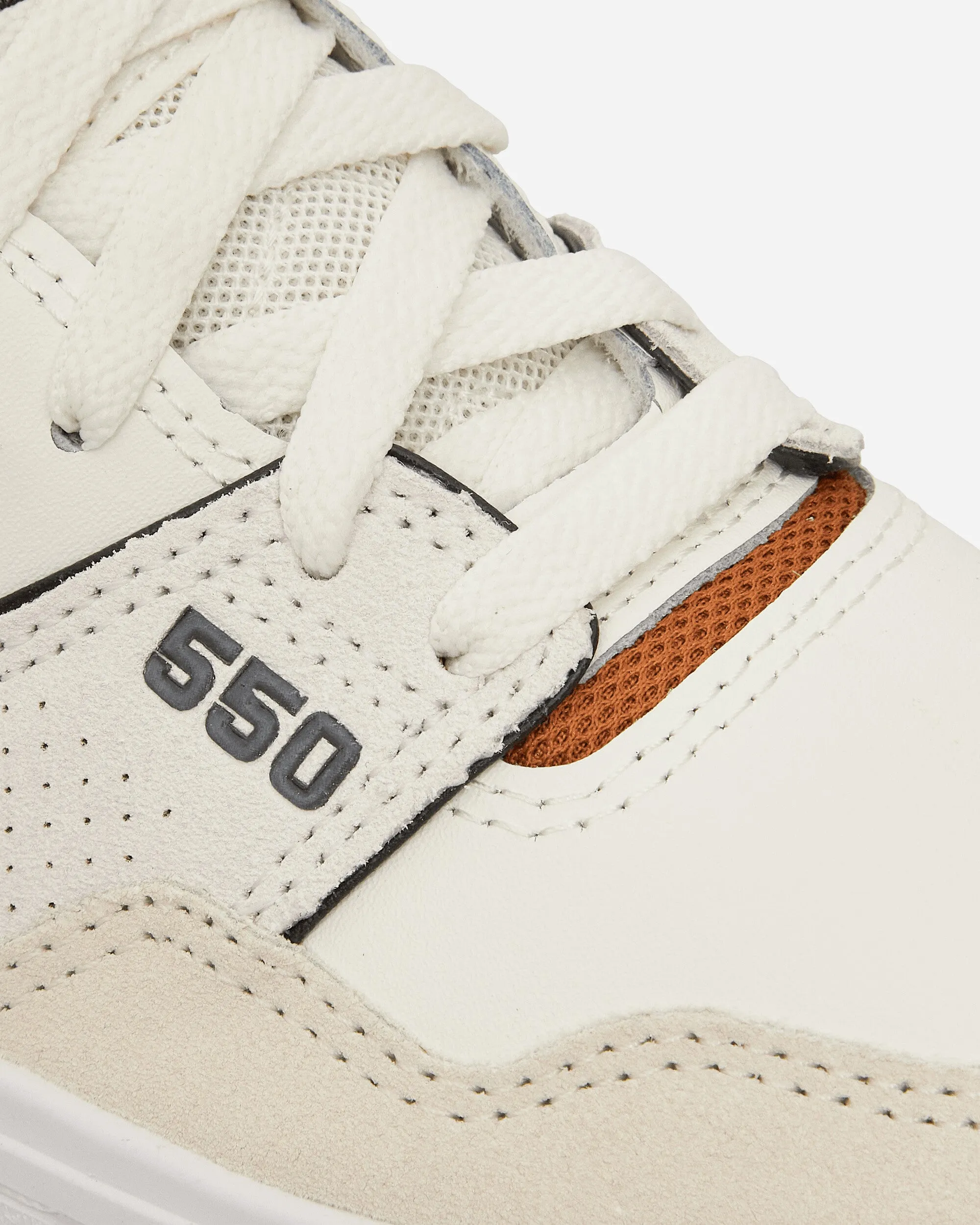 WMNS 550 Sneakers Sea Salt / Orange